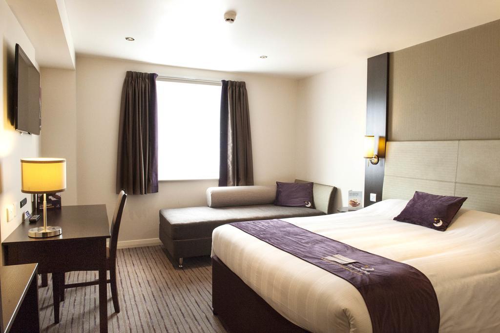 Premier Inn Southampton West Ower 部屋 写真