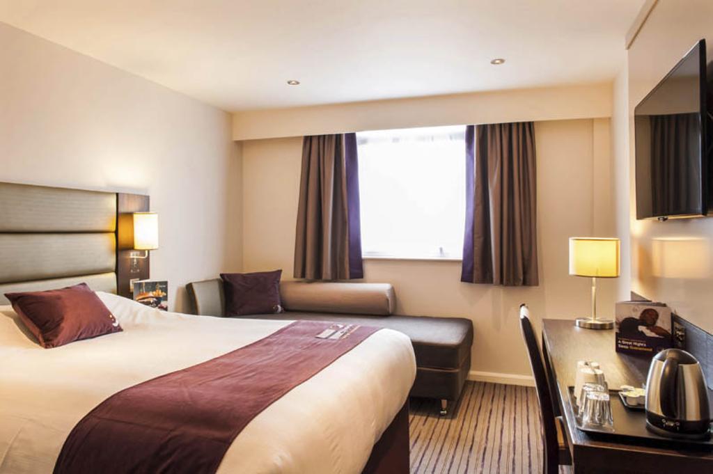 Premier Inn Southampton West Ower エクステリア 写真
