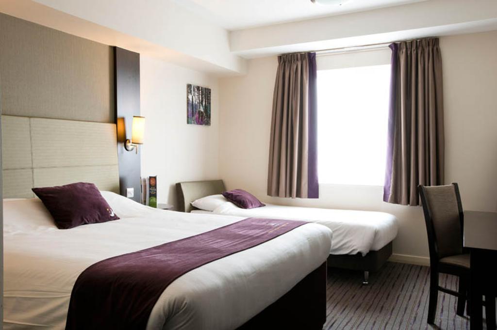 Premier Inn Southampton West Ower エクステリア 写真